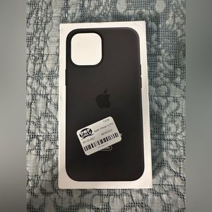 APPLE PHONE CASE. WITH MAGSAFE